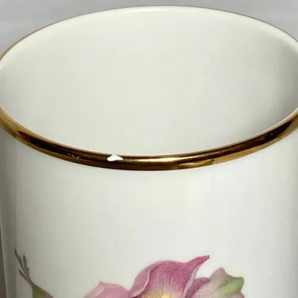 Gerold Porzellan Tettau Bavaria Painted Flower Vases Collectible 2 Piece Set Vtg